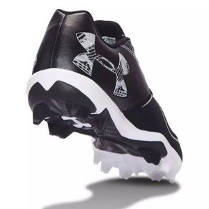 under armor softball cleats